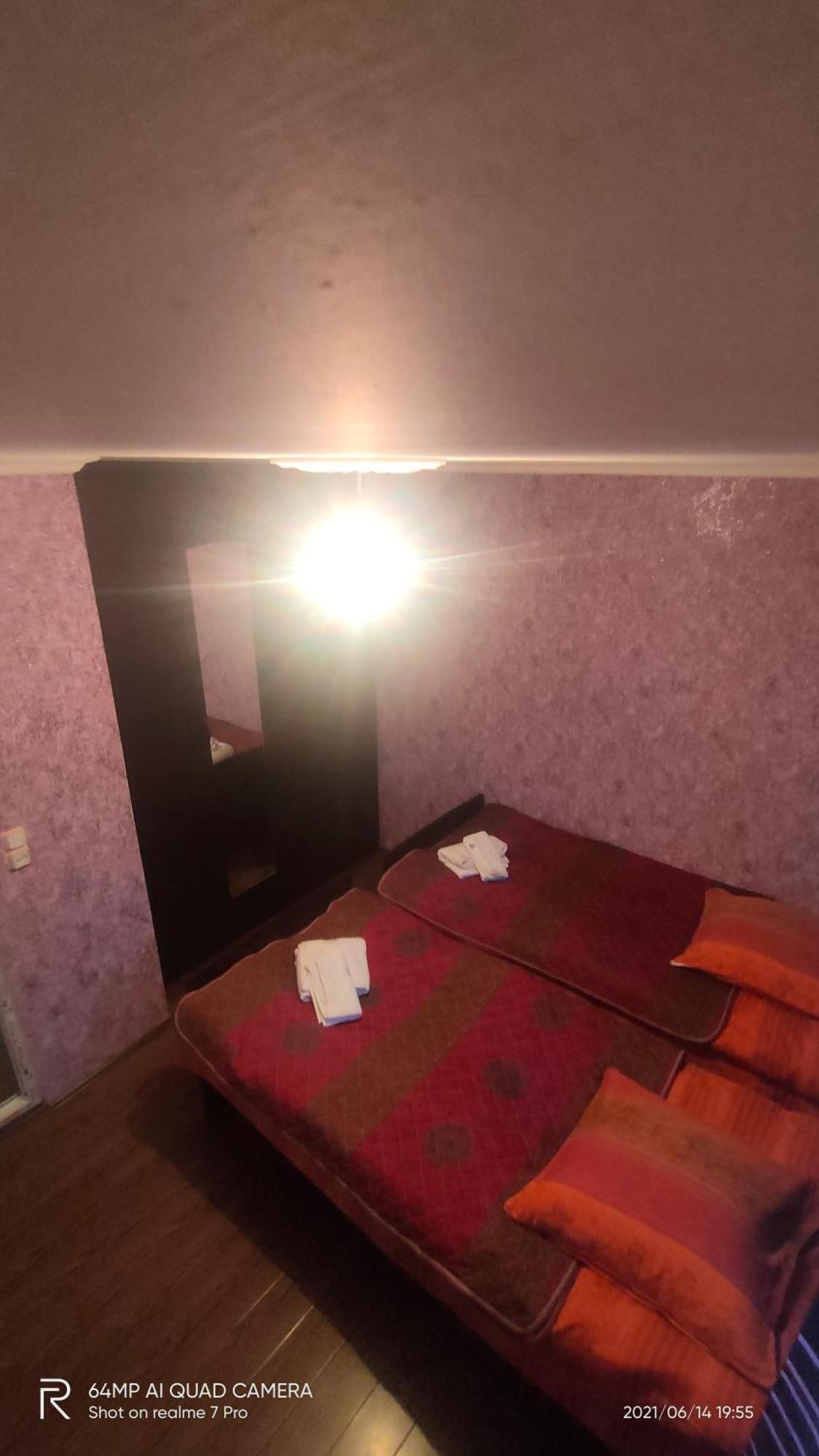 Shaulini Hotel Kashveti Værelse billede