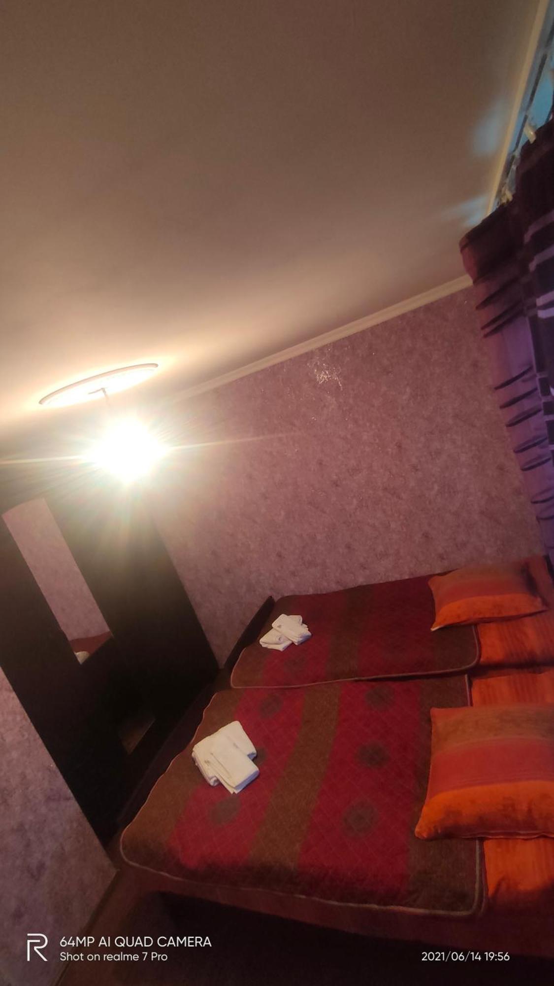 Shaulini Hotel Kashveti Værelse billede